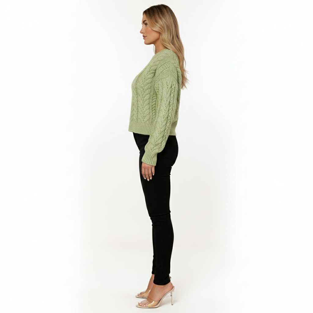 Knitted sweater with cable pattern for women - Soft and stylish sweater for spring and fall